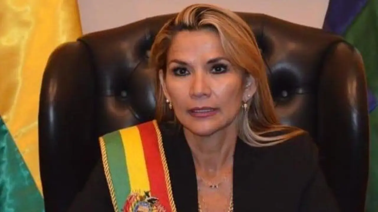 Jeanine A&ntilde;ez, expresidenta interina de Bolivia. / Twitter
