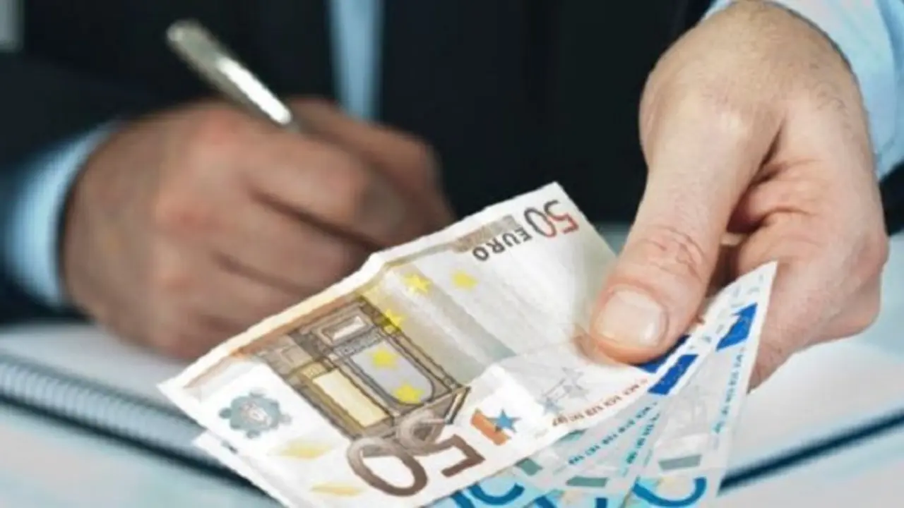 Salario Espa&ntilde;a. / El Huffington Post