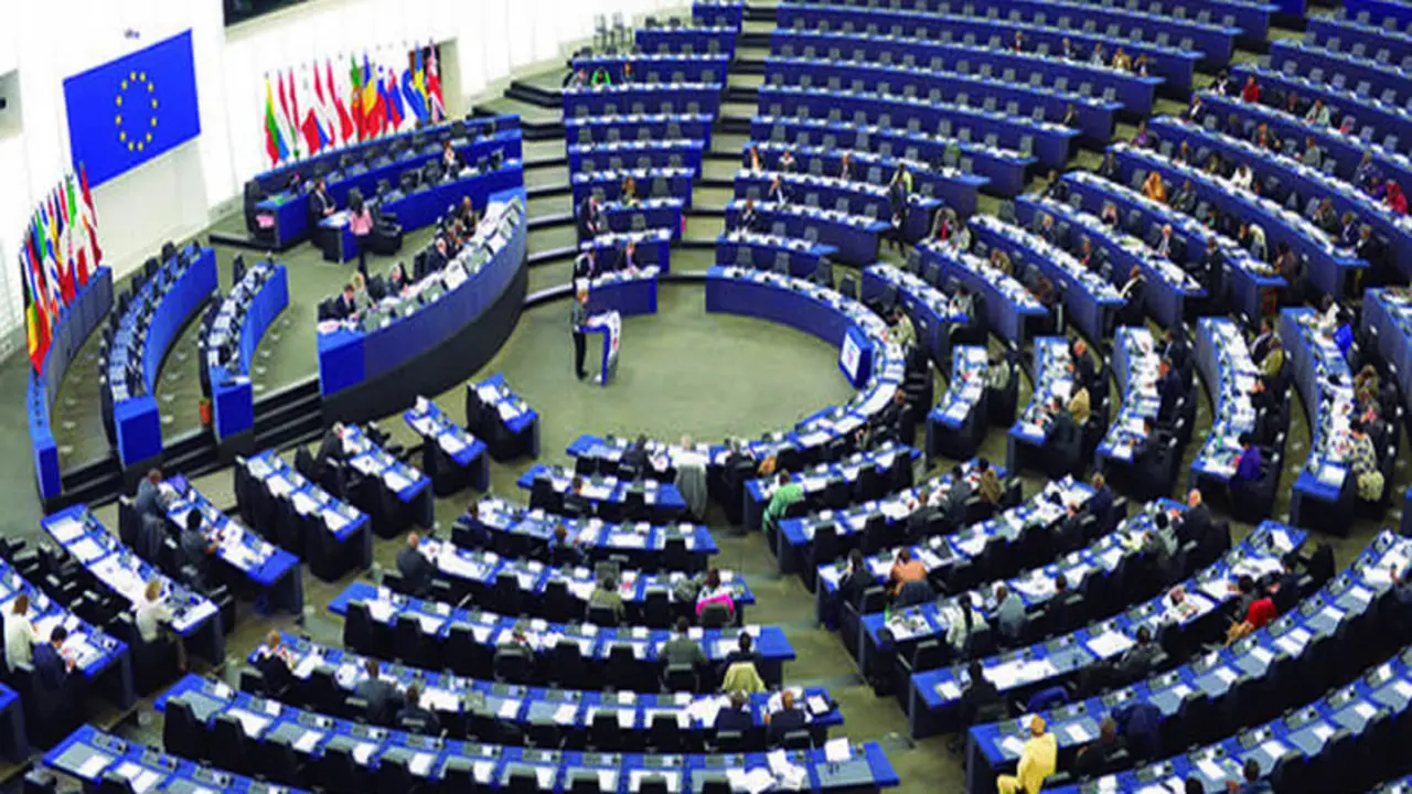 Parlamento Europeo. / RR SS.