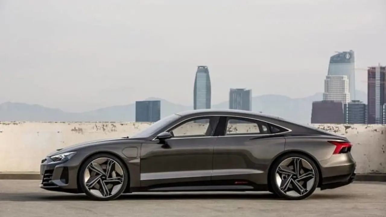 Audi e-tron GT_opt
