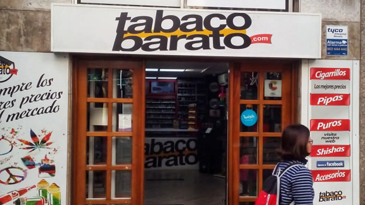 Enfermedad barata / Francisco Pu&ntilde;al Su&aacute;rez