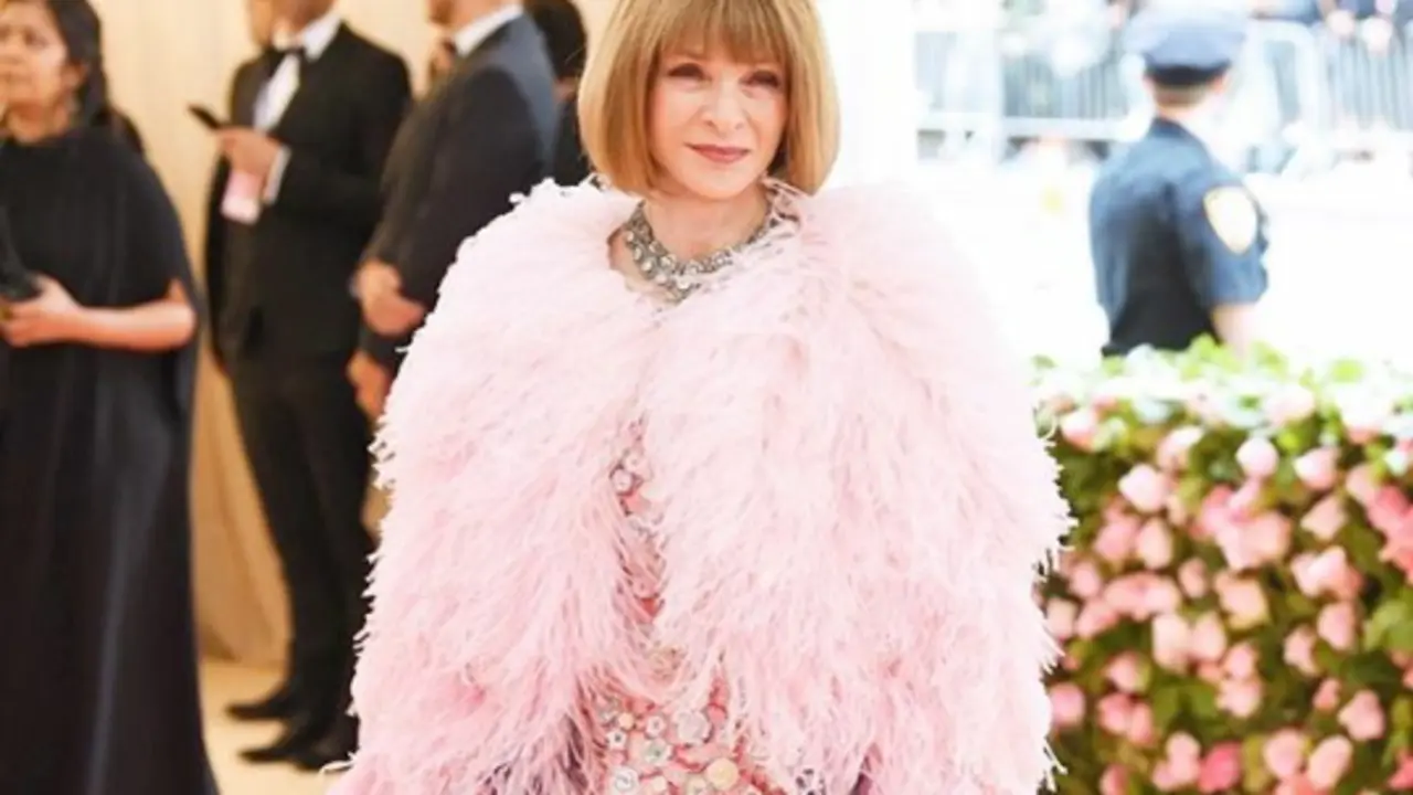 Anna Wintour. @barbiegirlnworld.