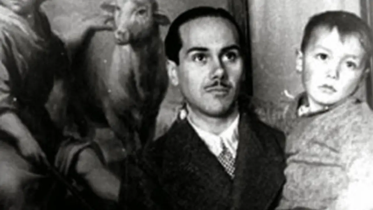 Luis Cernuda en las Misiones pedag&oacute;gicas en Cuellar, Segovia, 1932