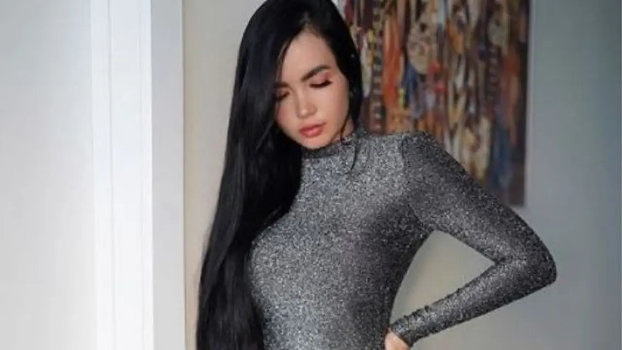 Ariana James, modelo venezolana_opt