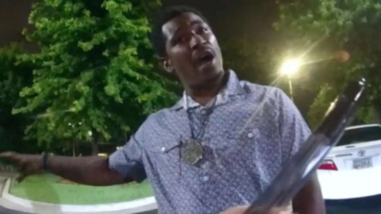 Rayshard Brooks. Captura de v&iacute;deo.