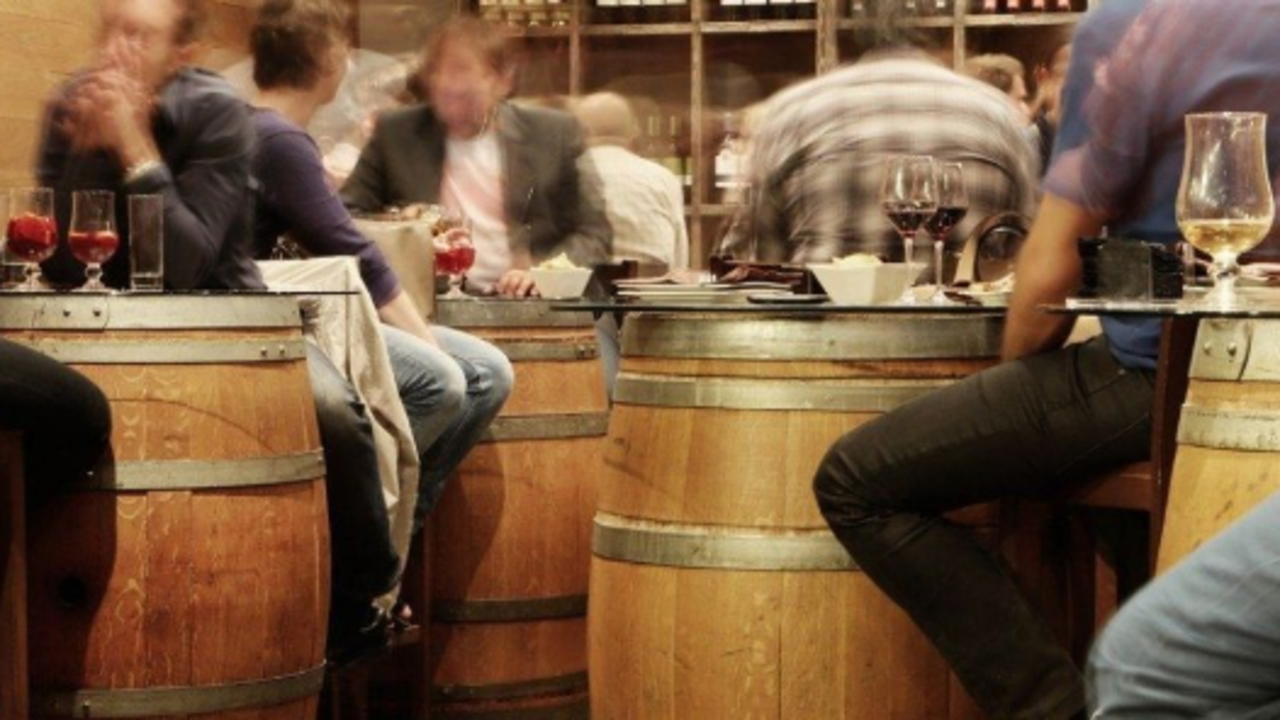Un bar de Catalu&ntilde;a. / Pixabay