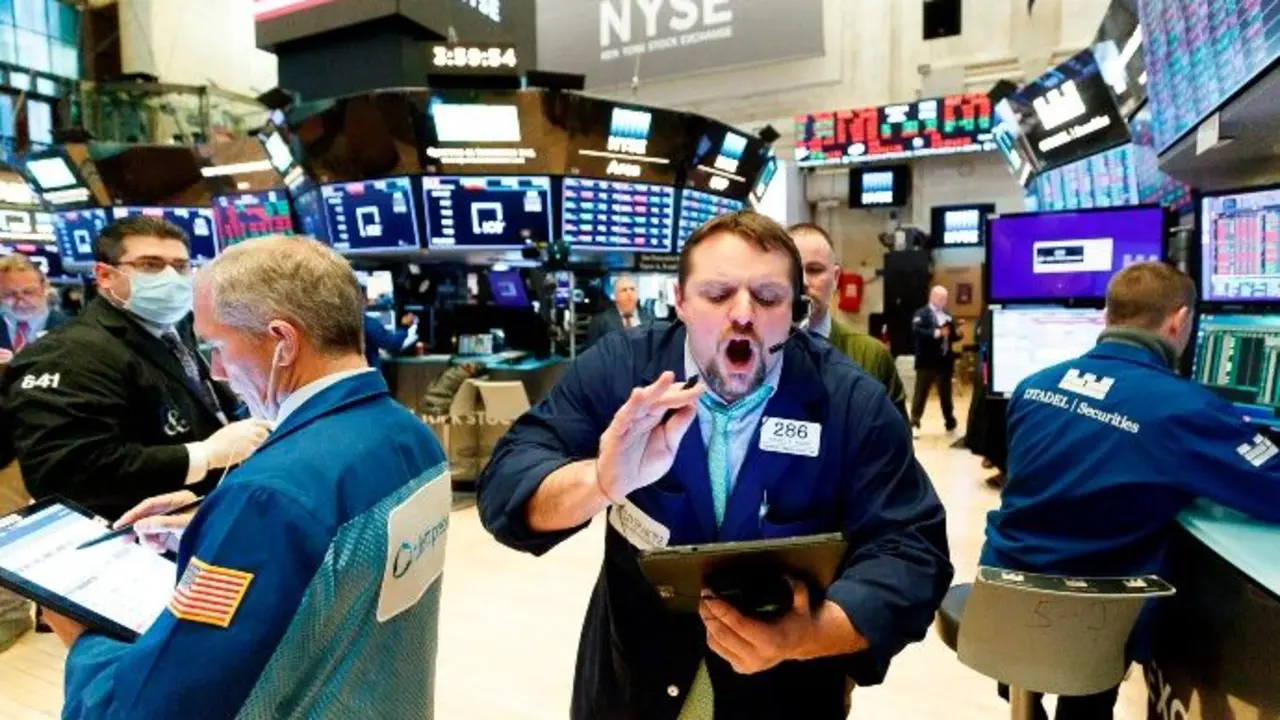 wall_street.jpg_1023685923