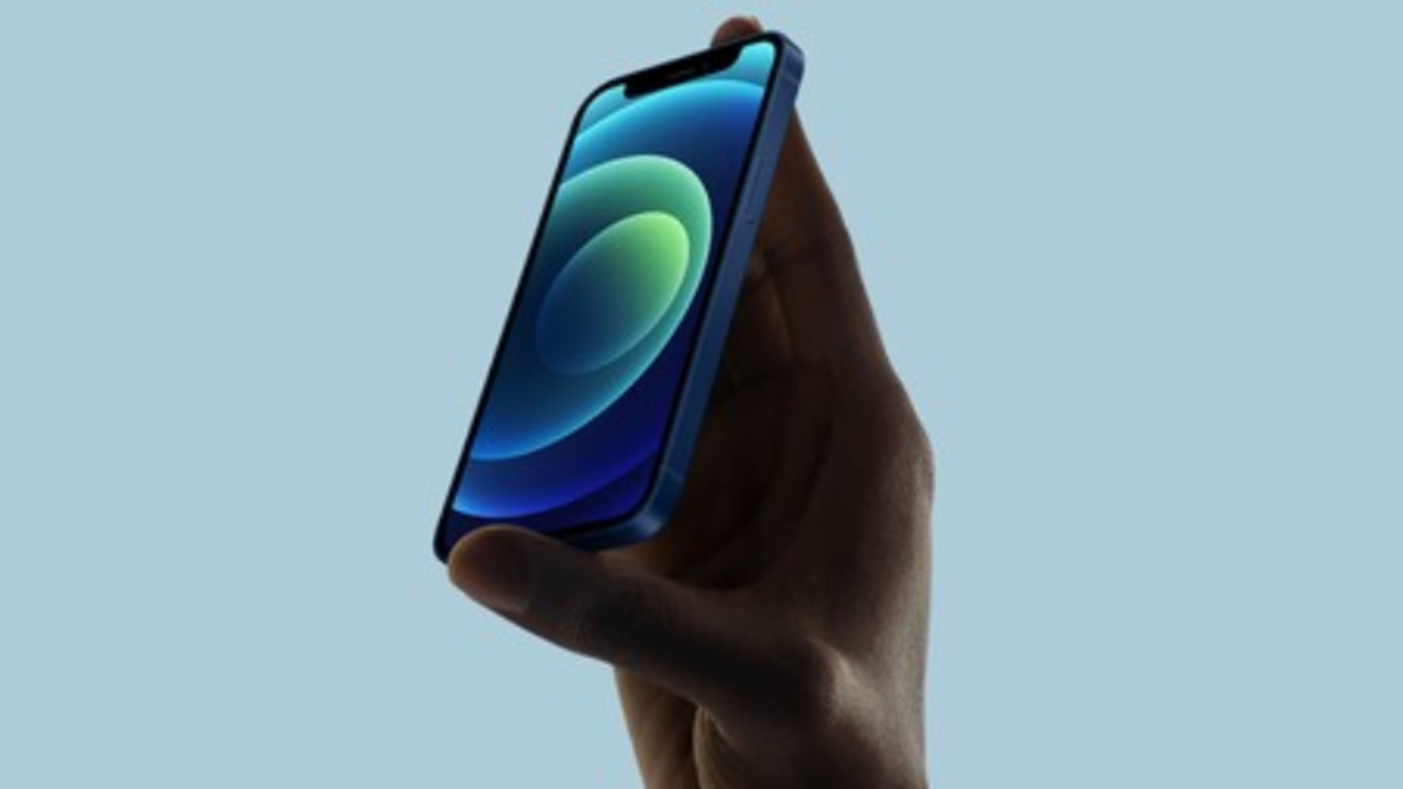 iPhone 12 Mini. / X&aacute;taka.