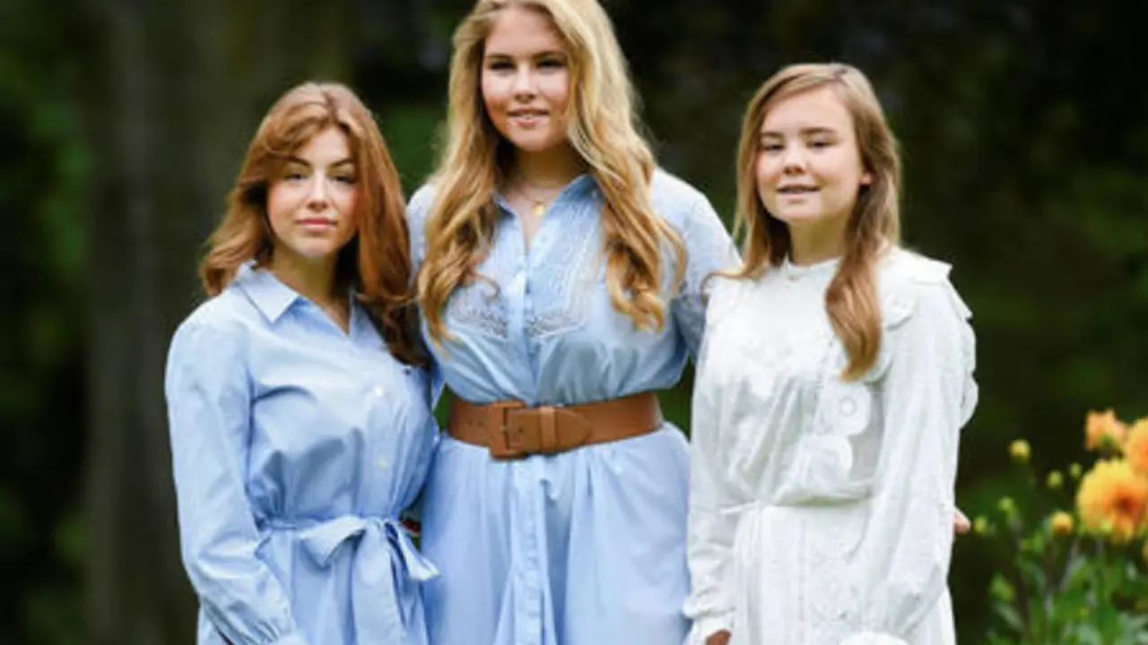 Las princesas Alexia, Amalia y Ariane de Holanda. Casa Real de Pa&iacute;ses Bajos.
