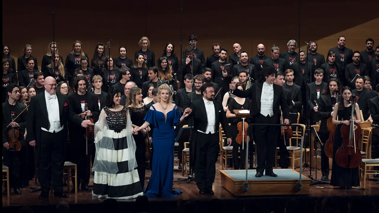 57 Semana de M&uacute;sica Religiosa. Academia de la SMR bajo la direcci&oacute;n de Crist&oacute;bal Soler, director del Festival. Requiem de Mozart en el Auditorio de Cuenca. Fotograf&iacute;a: Santiago Torralba.