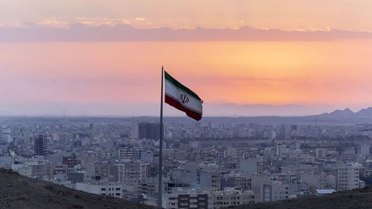Bandera de Ir&aacute;n. / Pxfuel.com