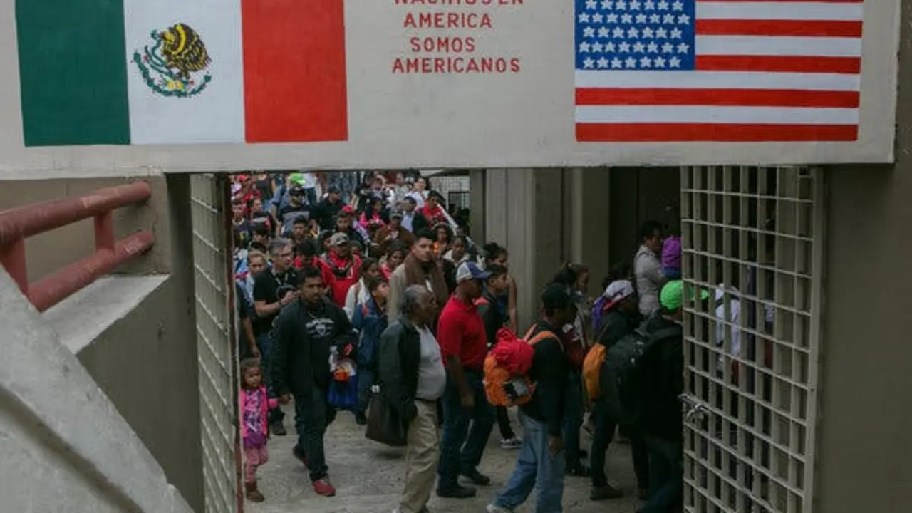Un centro de acogida de inmigrantes mexicanos en Texas, Estados Unidos. / Chicago Tribune