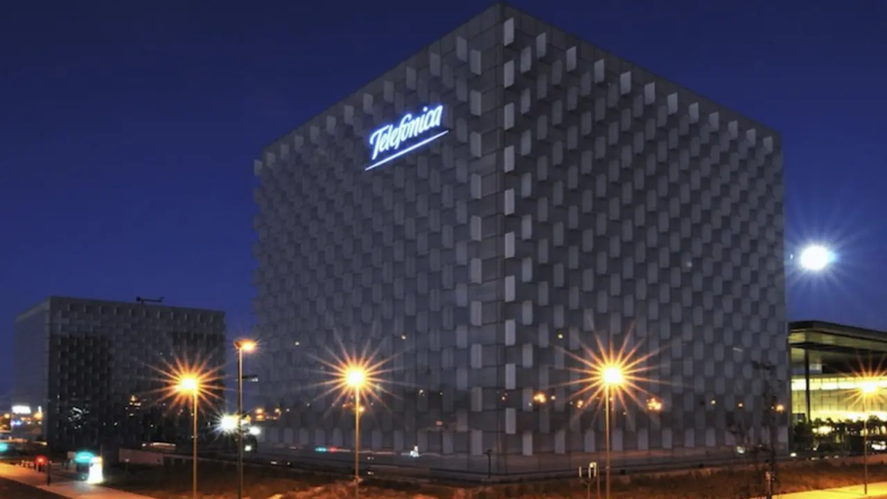 La sede de Telef&oacute;nica en Madrid, Espa&ntilde;a. / eleconomista.es