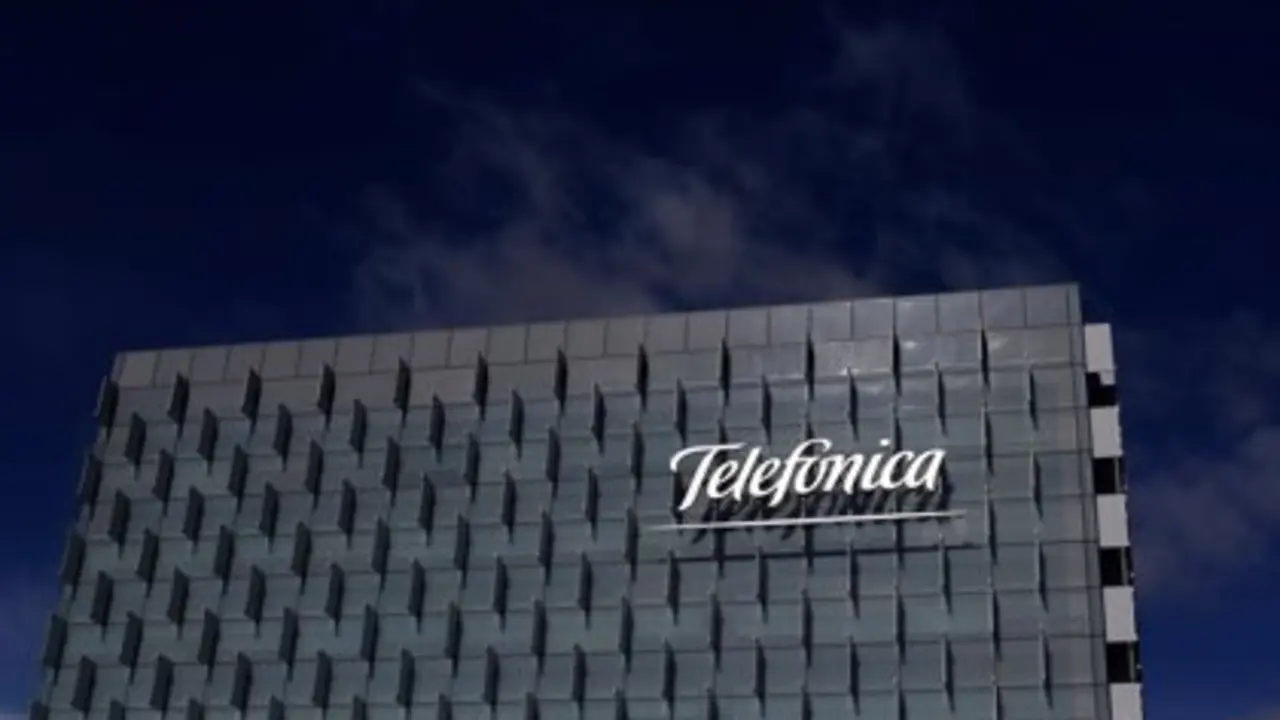 Sede de Telef&oacute;nica en Madrid. / Mundiario