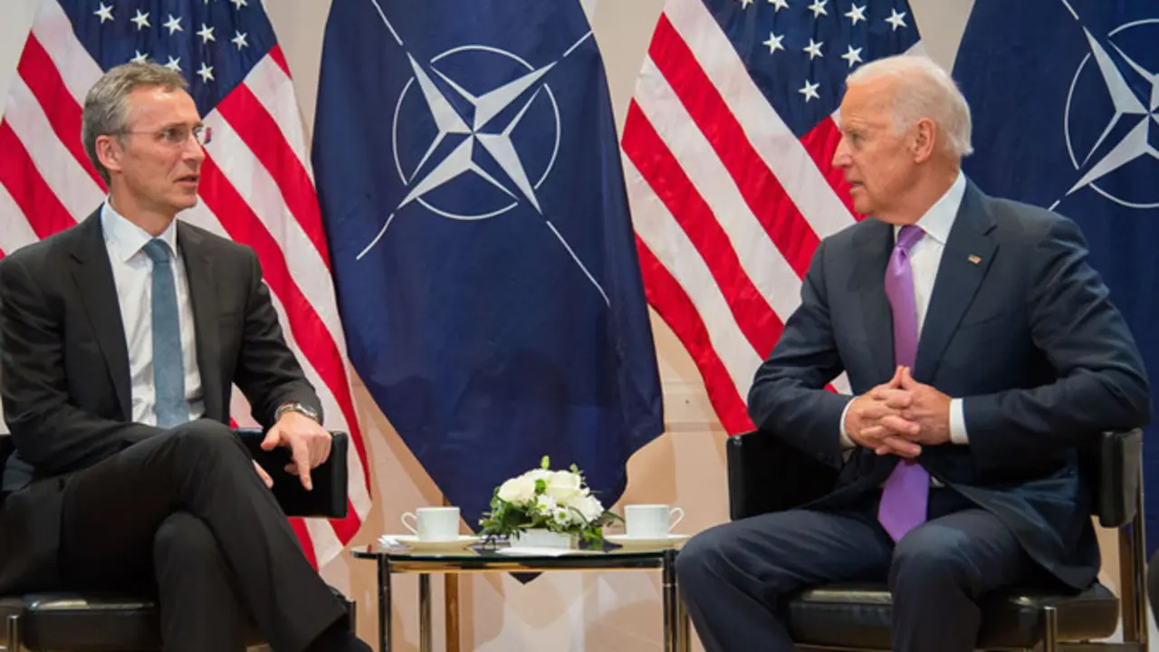 El presidente de EE UU, Joe Biden, junto al secretario general de la OTAN, Jens Stoltenberg. / NATO.com