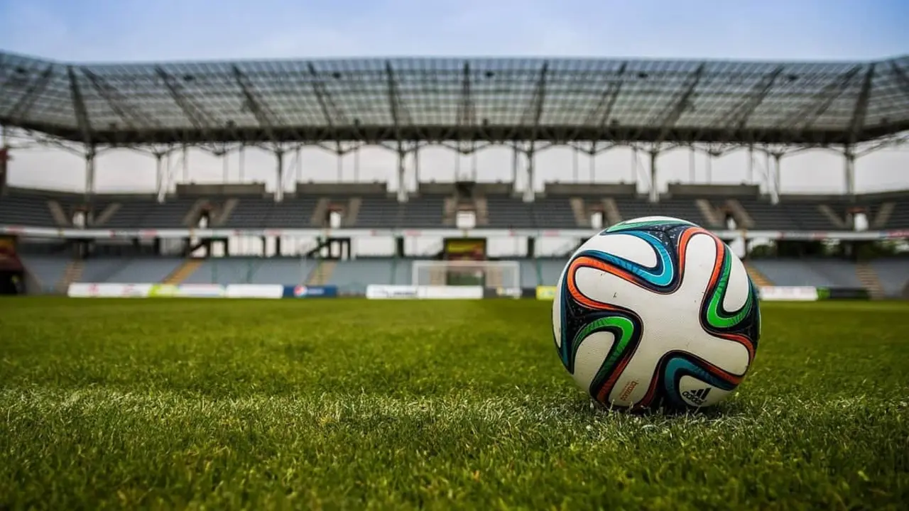 Campo de f&uacute;tbol. / Foto: @mundiario