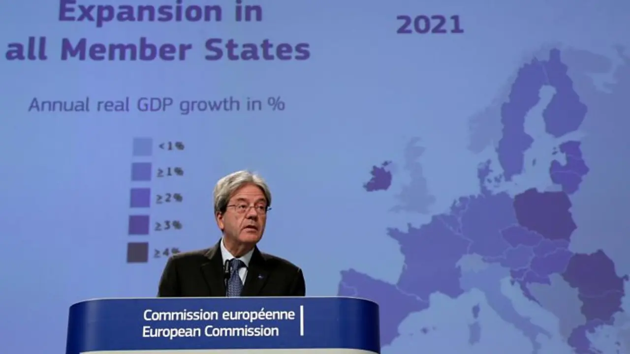 comisario-economico-europeo-paolo-gentiloni-presenta-previsiones-invierno-bruselas-1866665_opt
