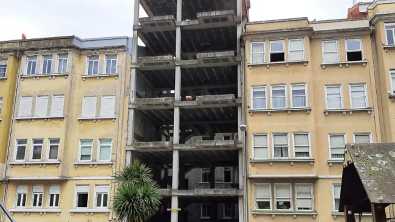 Planificaci&oacute;n urban&iacute;stica / Francisco Pu&ntilde;al Su&aacute;rez