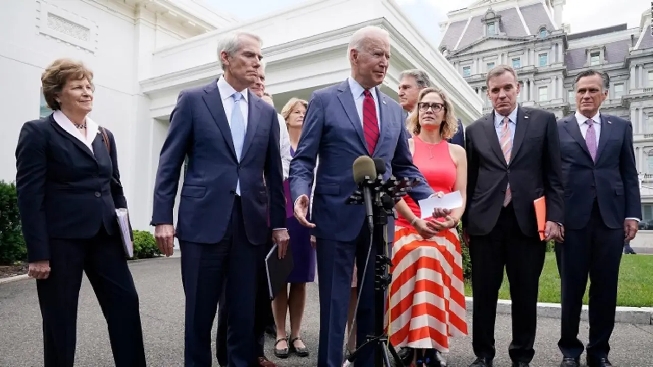 Joe Biden tras el acuerdo bipartidista en torno del Plan de Infraestructura. / CNN