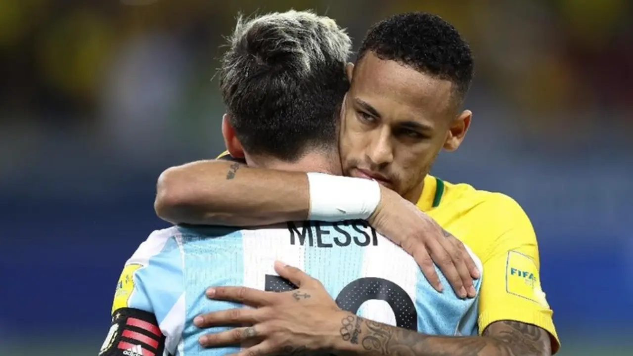 Messi y Neymar por por la Copa. @Melvinpastoree