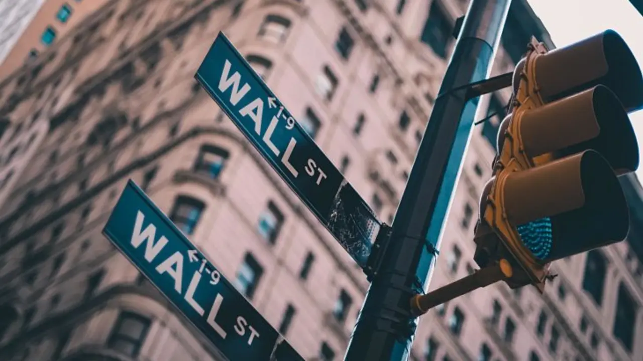 Wall Street. / Unsplash