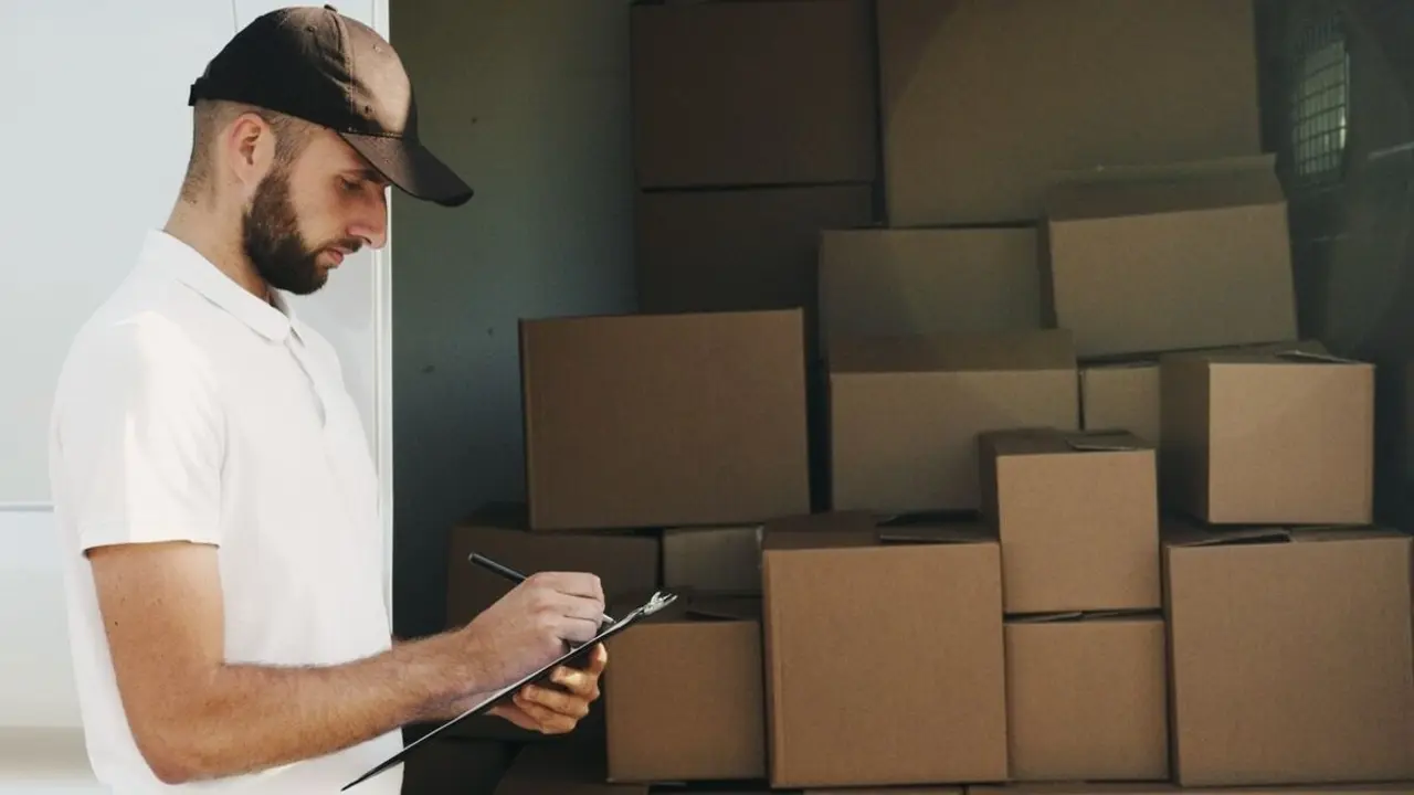 Razones por las que contratar una plataforma online de transporte