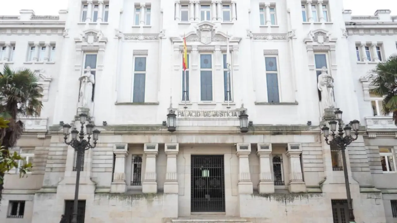 Sede del Tribunal Superior de Justicia de Galicia. / Páxinas Galegas