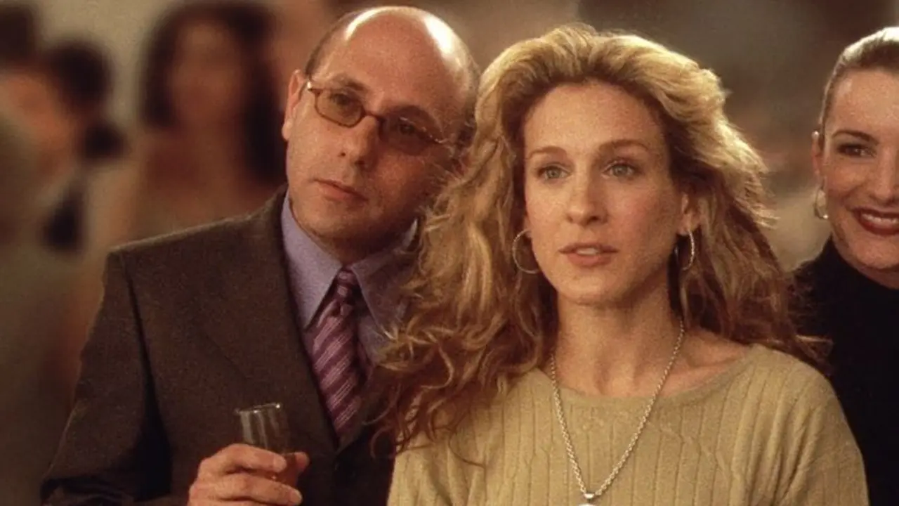 Willie Garson (Stanford Blatch) y Sarah Jessica Parker (Carrie), actores de Sex and the City. / Vogue.