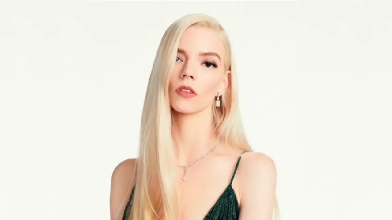Actriz Anya Taylor-Joy. / @Dior en Instagram.
