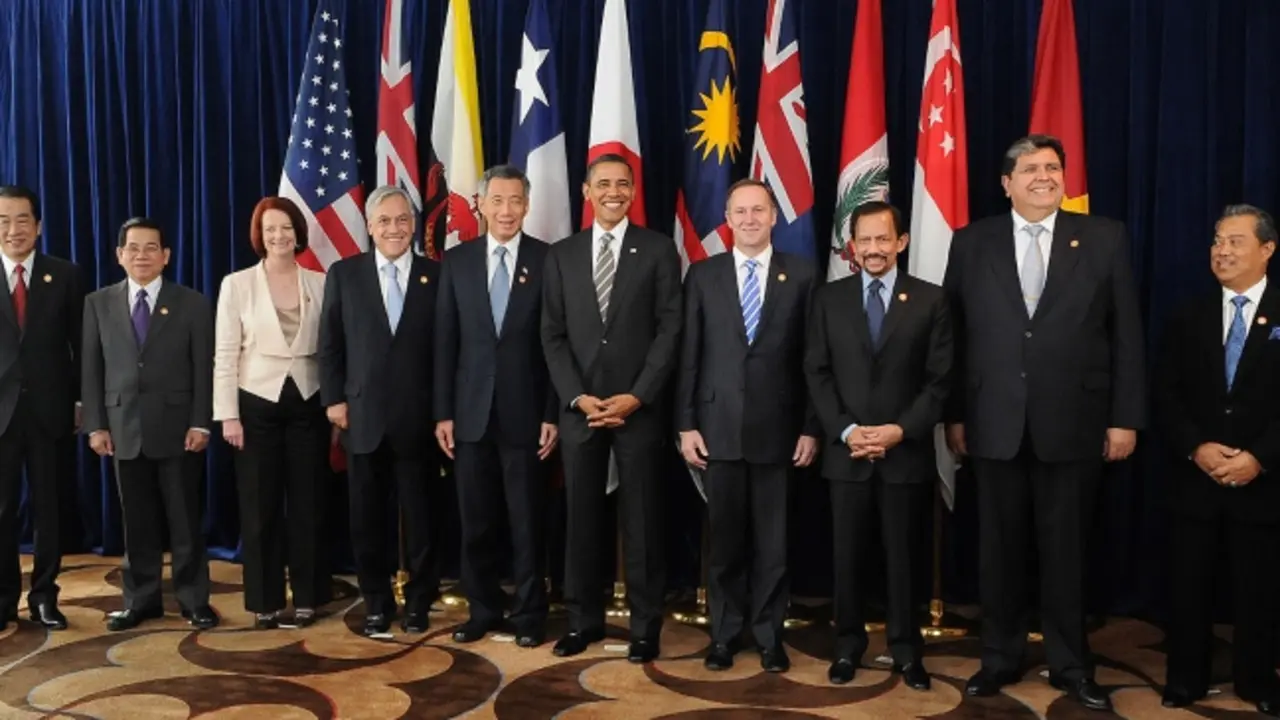 L&iacute;deres de los pa&iacute;ses que negociaban el TPP en 2010. / Wikimedia Commons.