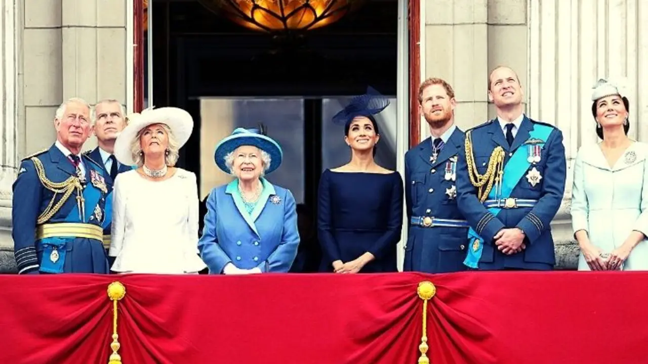 Familia real brit&aacute;nica. / RR SS.