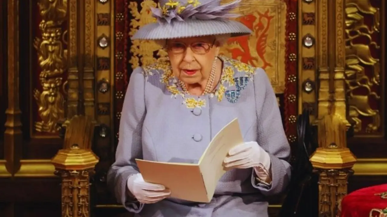 Reina Isabel II del Reino Unido. / RR SS.