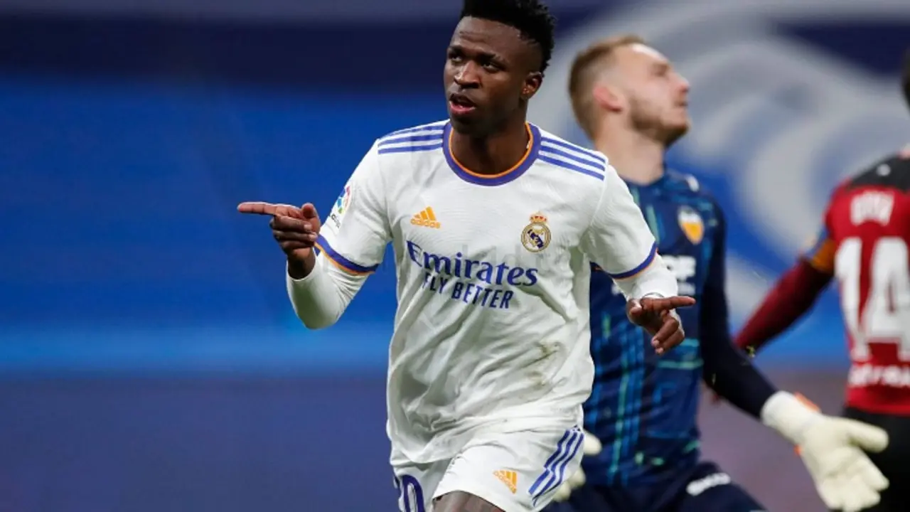 Vinicius regres&oacute; a lo grande, se luce con doblete frente al Valencia. / Helios de la Rubia - realmadrid.com