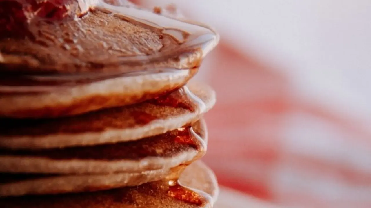 Panqueques con jarabe. / Pexels.com.