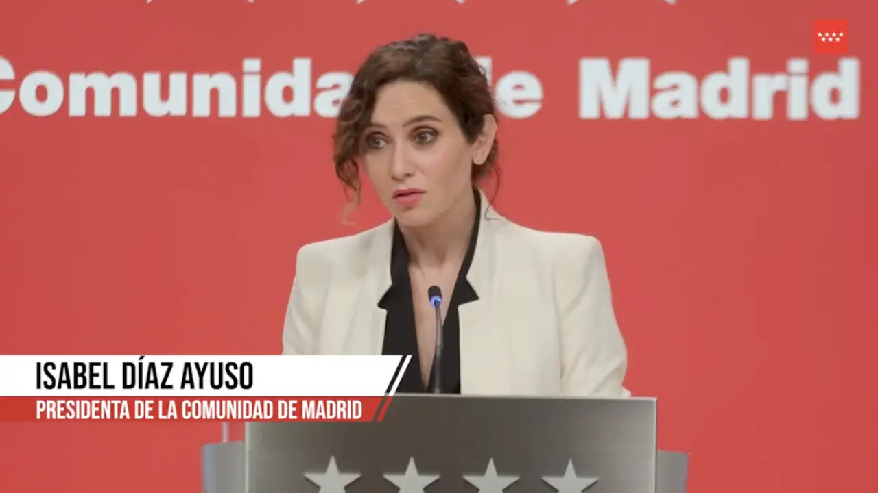 Isabel Díaz Ayusa en rueda de prensa. / TW @ComunidadMadrid