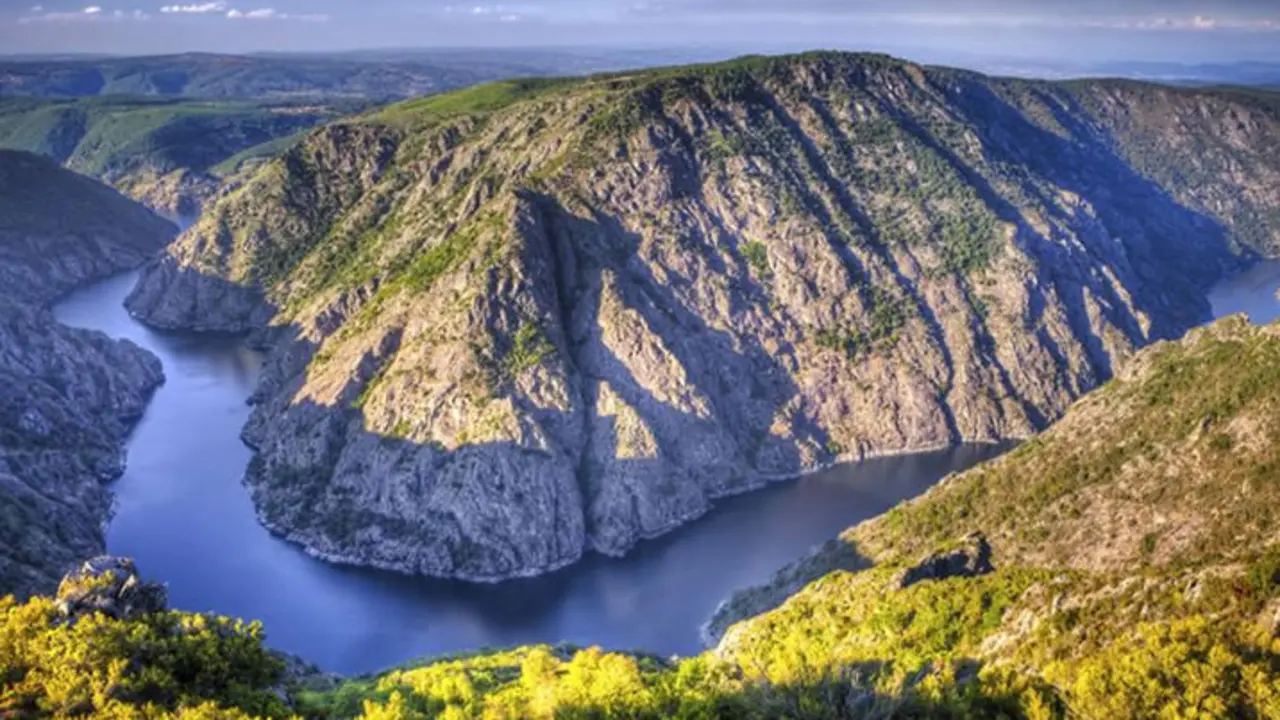 Ca&ntilde;on del Sil en la Ribeira Sacra. /HGgT