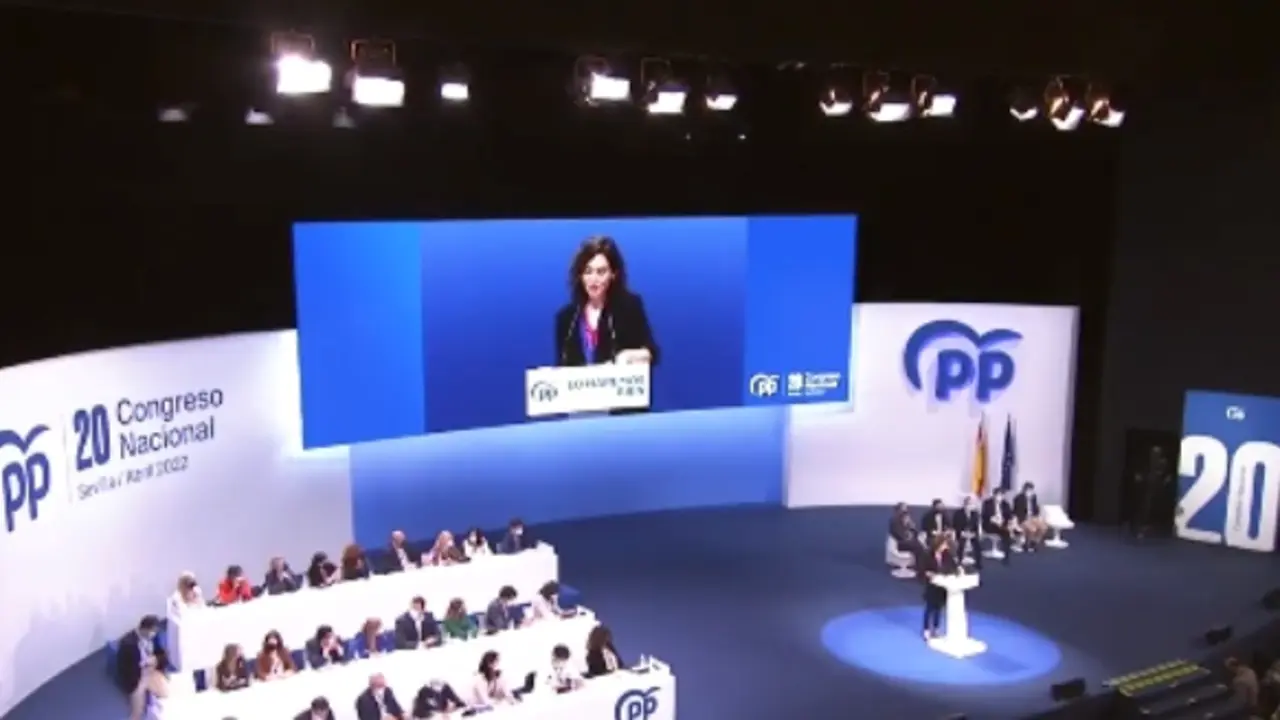 Isabel D&iacute;az Ayuso en el Congreso del PP.  / @populares