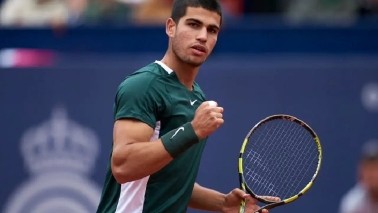Carlos Alcaraz entrar&aacute; en el top 10 del Ranking ATP a partir del lunes. / @ATPTour