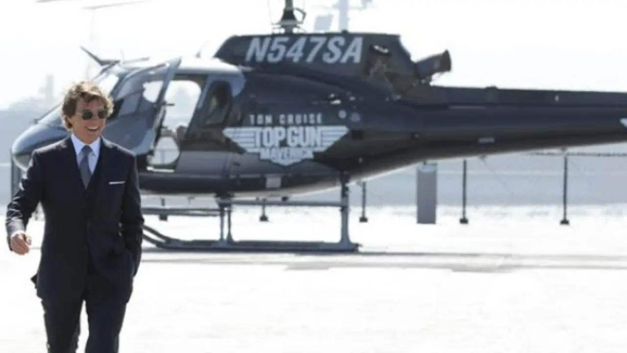 Tom Cruise llegando a la premiere de Top Gun: Maverick / Paramount Pictures