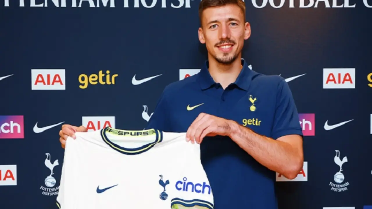 Clement Lenglet llega en calidad de cedido al Tottenham. / @SpursOfficial