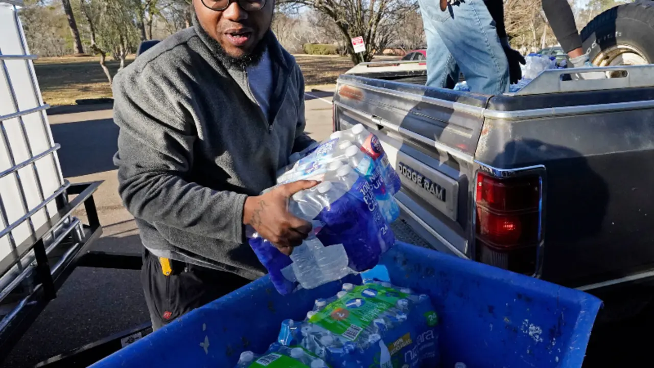 Escasez de agua en Jackson, Mississippi. / RR.SS