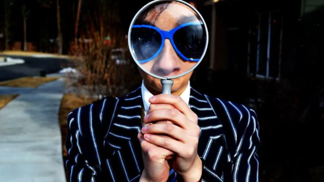 Alguien buscando. / RR SS.