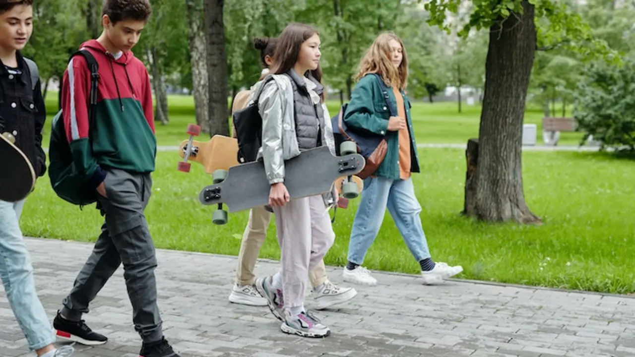 Adolescentes. / Max Fischer en Pexels