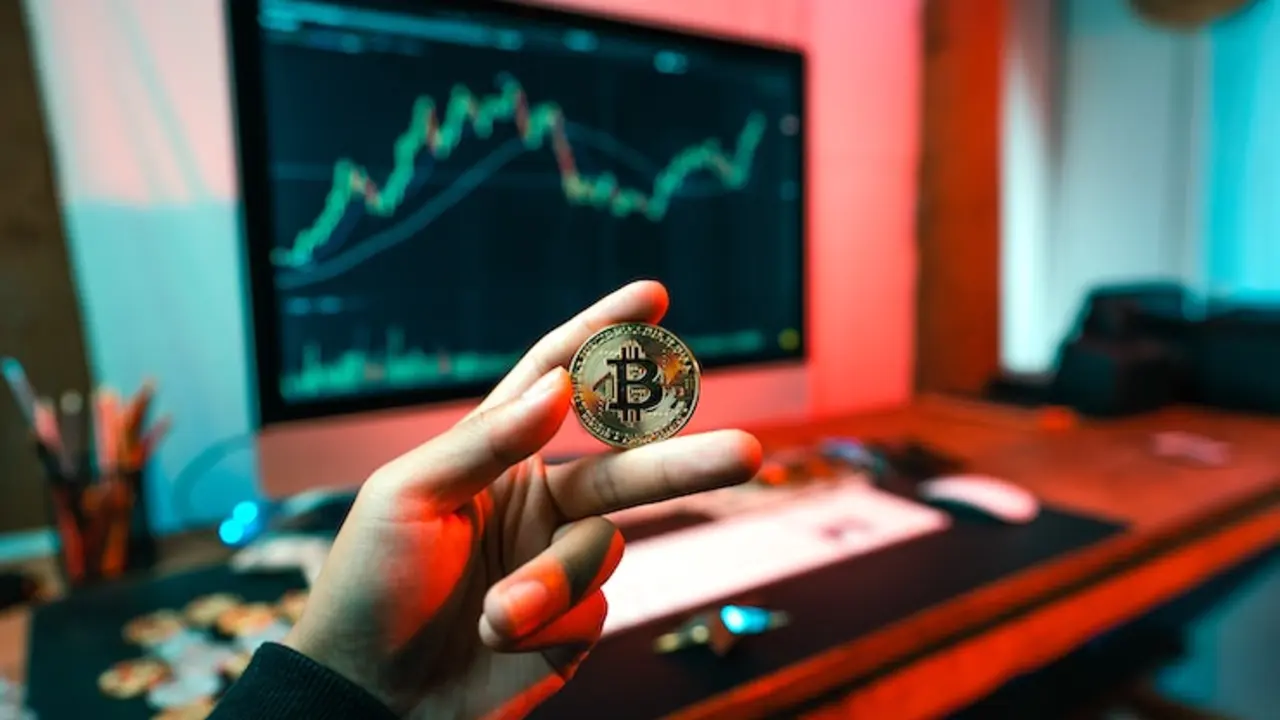Bitcoin. / Art Rachen en Unsplash