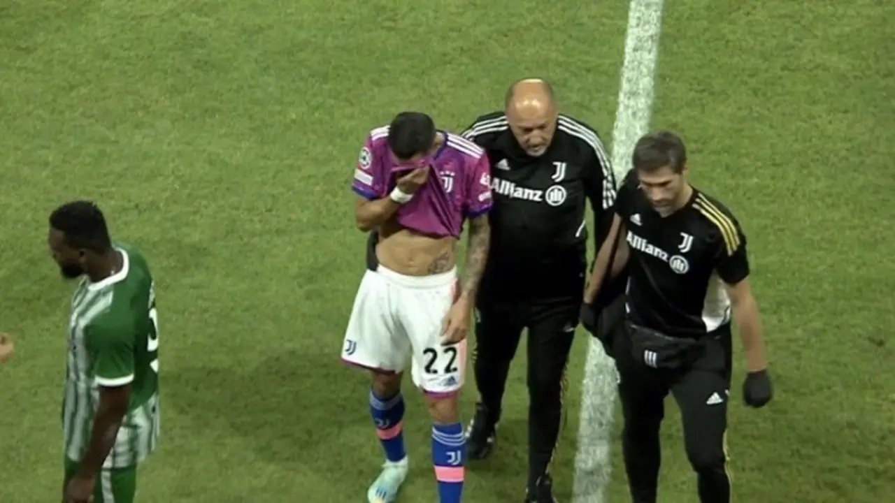 &Aacute;ngel Di Mar&iacute;a sale lesionado