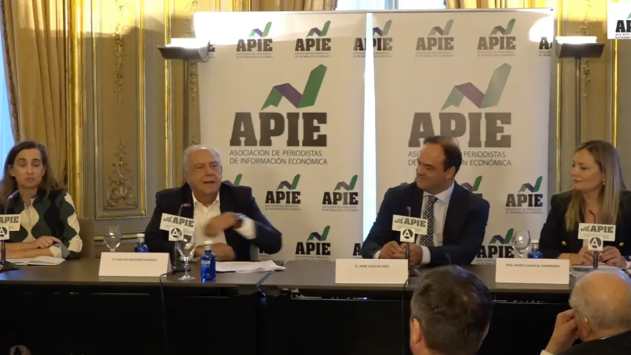 Jornadas de Información Macroeconómica en la APIE. / Mundiario