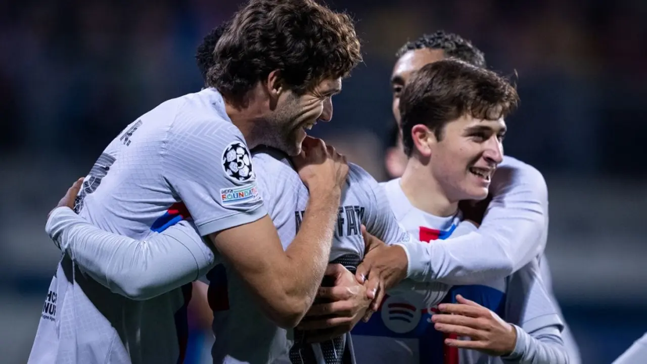 Marcos Alonso se estren&oacute; como goleador en la Champions League y como jugador cul&eacute;. / @fcbarcelona_es