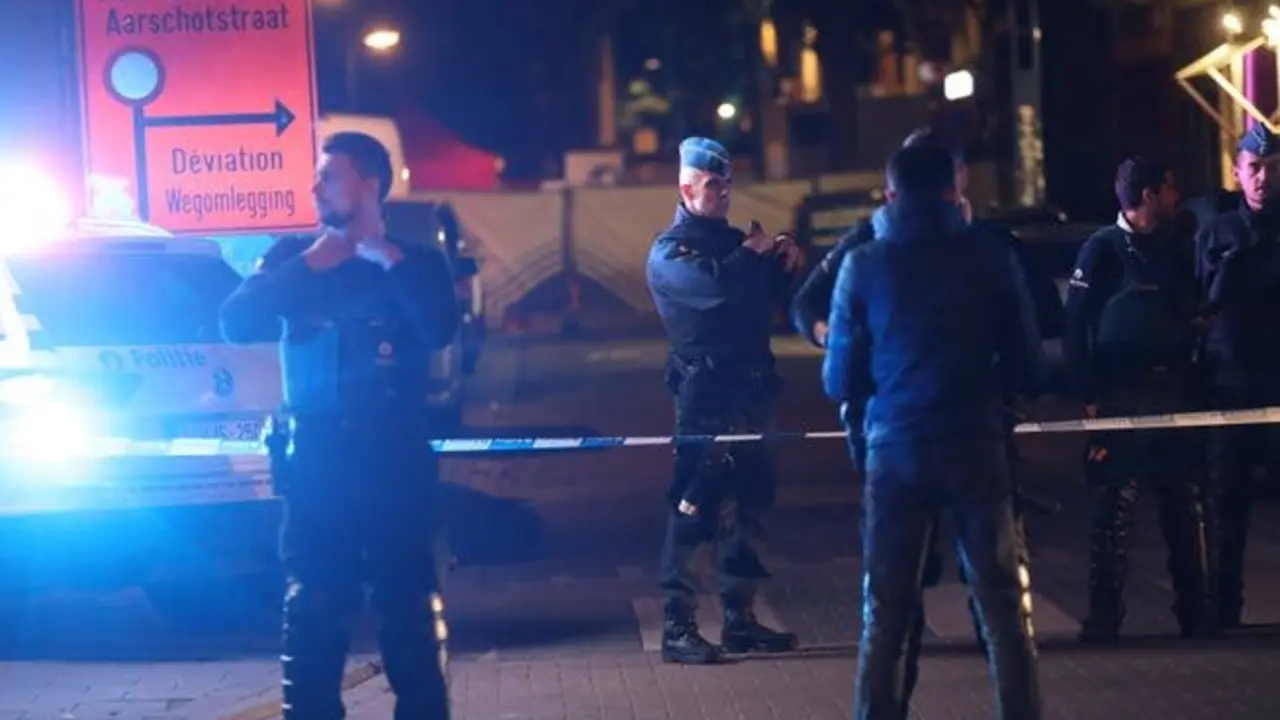 Agentes de Polic&iacute;a en B&eacute;lgica. / RR.SS.
