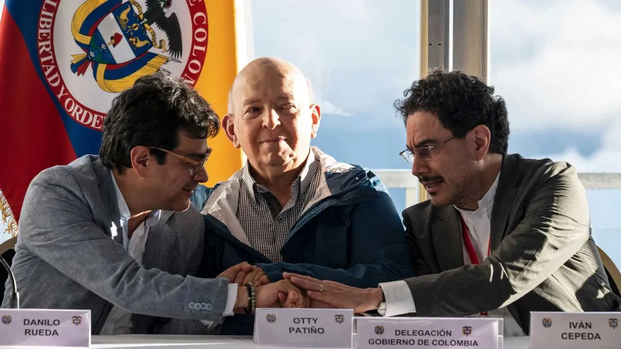 Delegaci&oacute;n del Gobierno de Colombia en la mesa de di&aacute;logo con el ELN. / RR.SS.