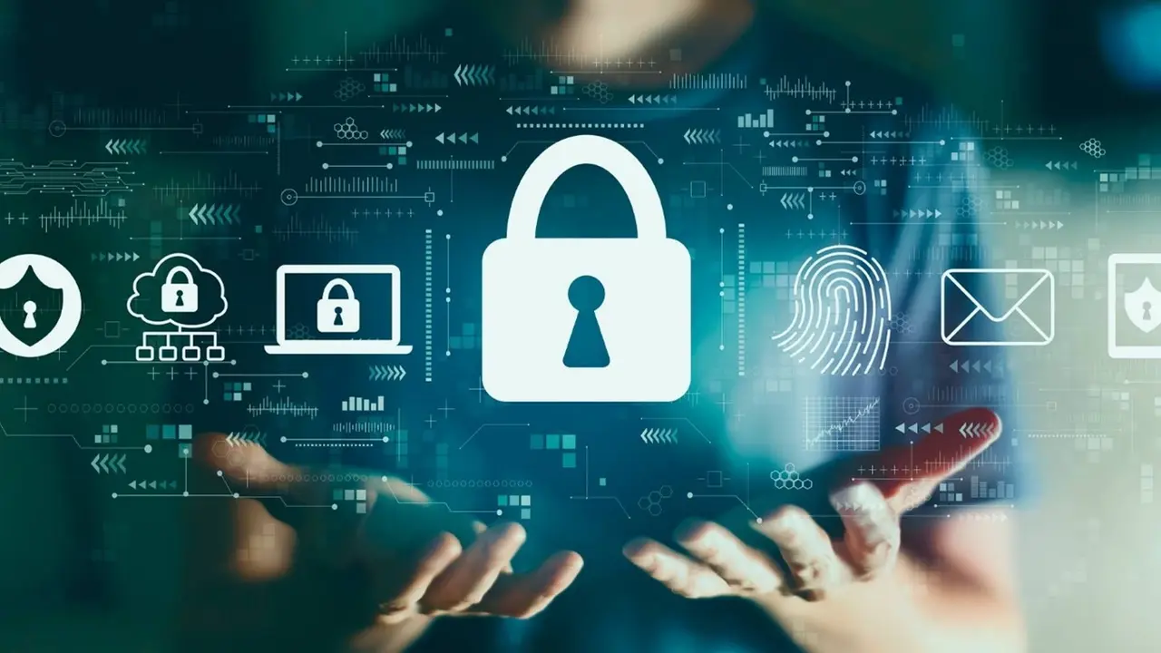 Ciberseguridad. / RR SS